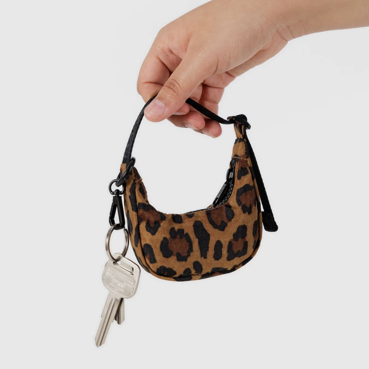 Baggu Crescent Bag Charm - Image 3