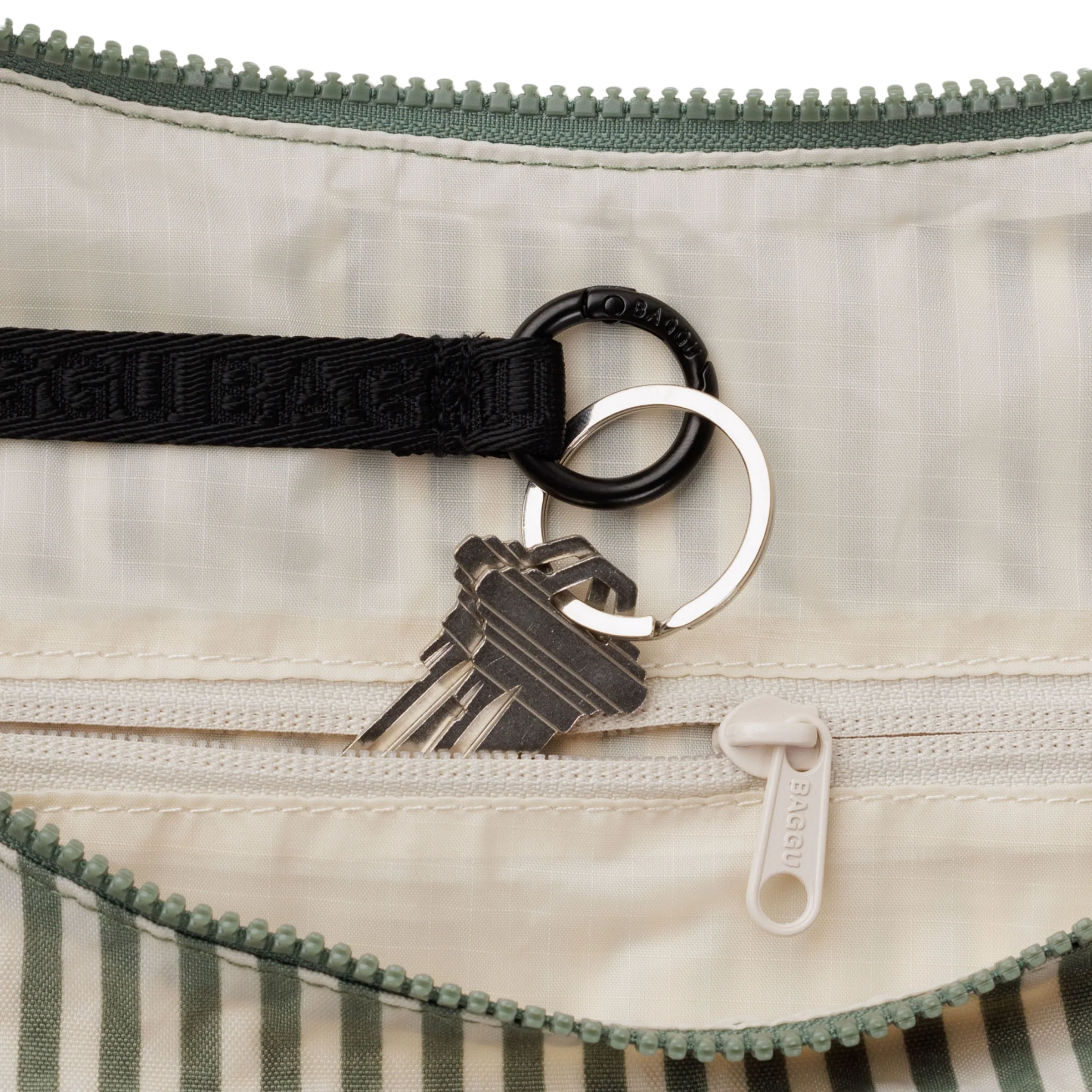 Baggu Large Nylon Crescent Bag - Image 3