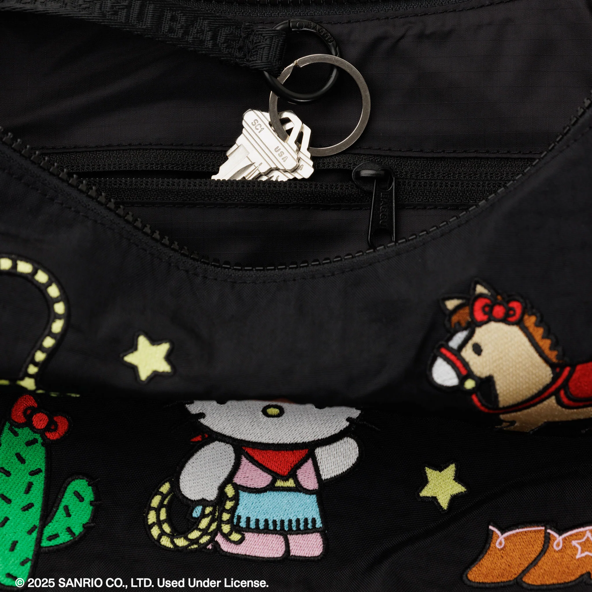 Baggu Medium Nylon Crescent Bag - Image 4