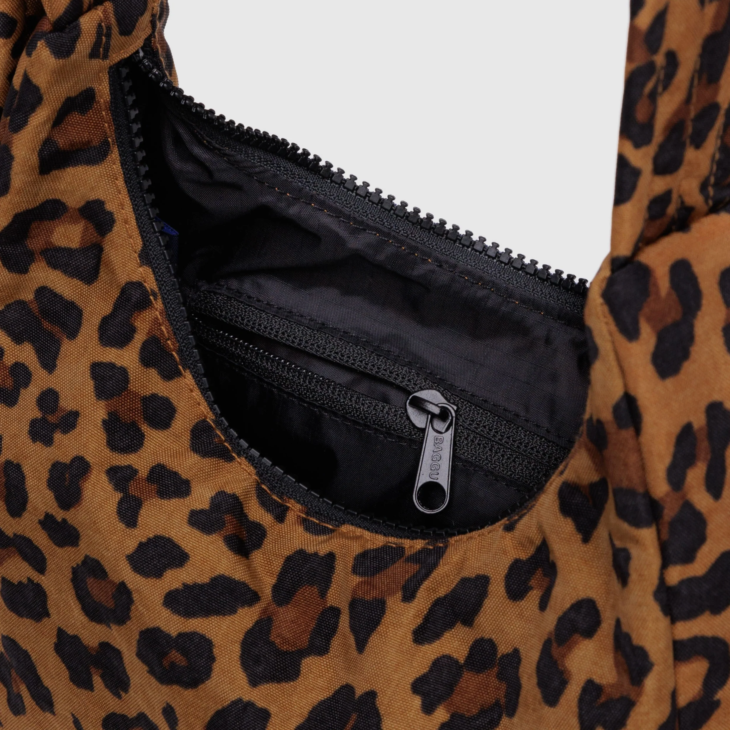 Baggu Mini Nylon Shoulder Bag - Image 3