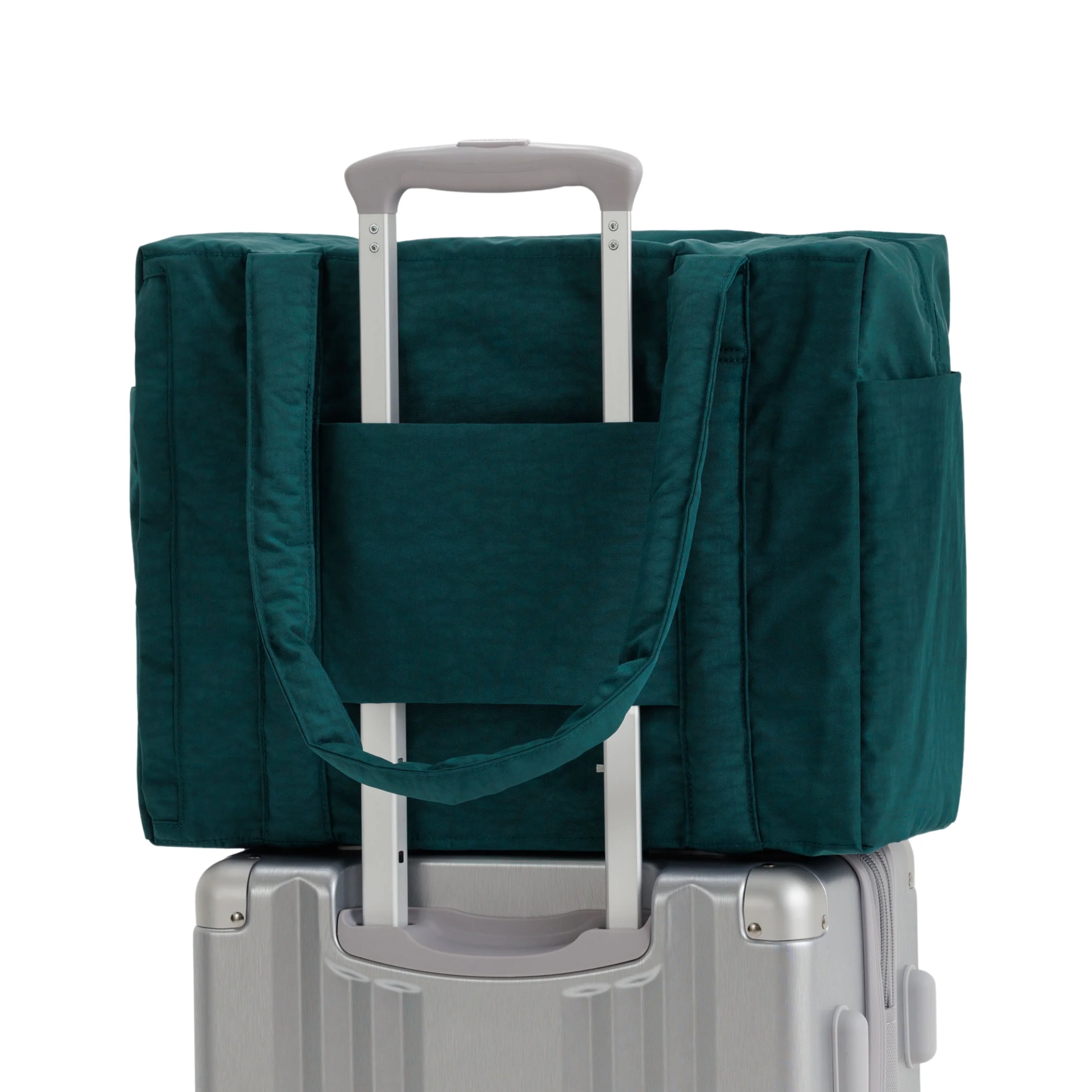 Baggu Small Cloud Carry-On - Image 4