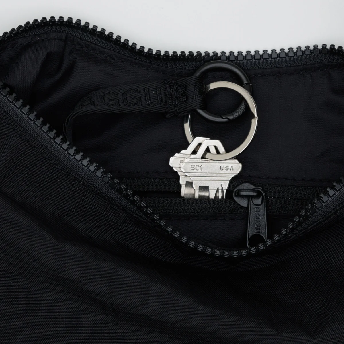 Baggu Small Nylon Crescent Bag - Image 4