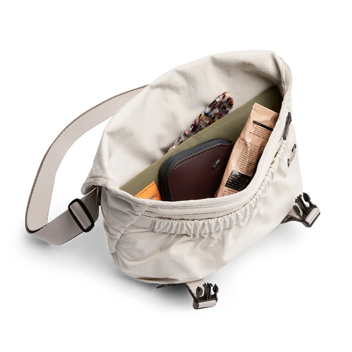 Bellroy Cinch Mini Messenger - Image 3
