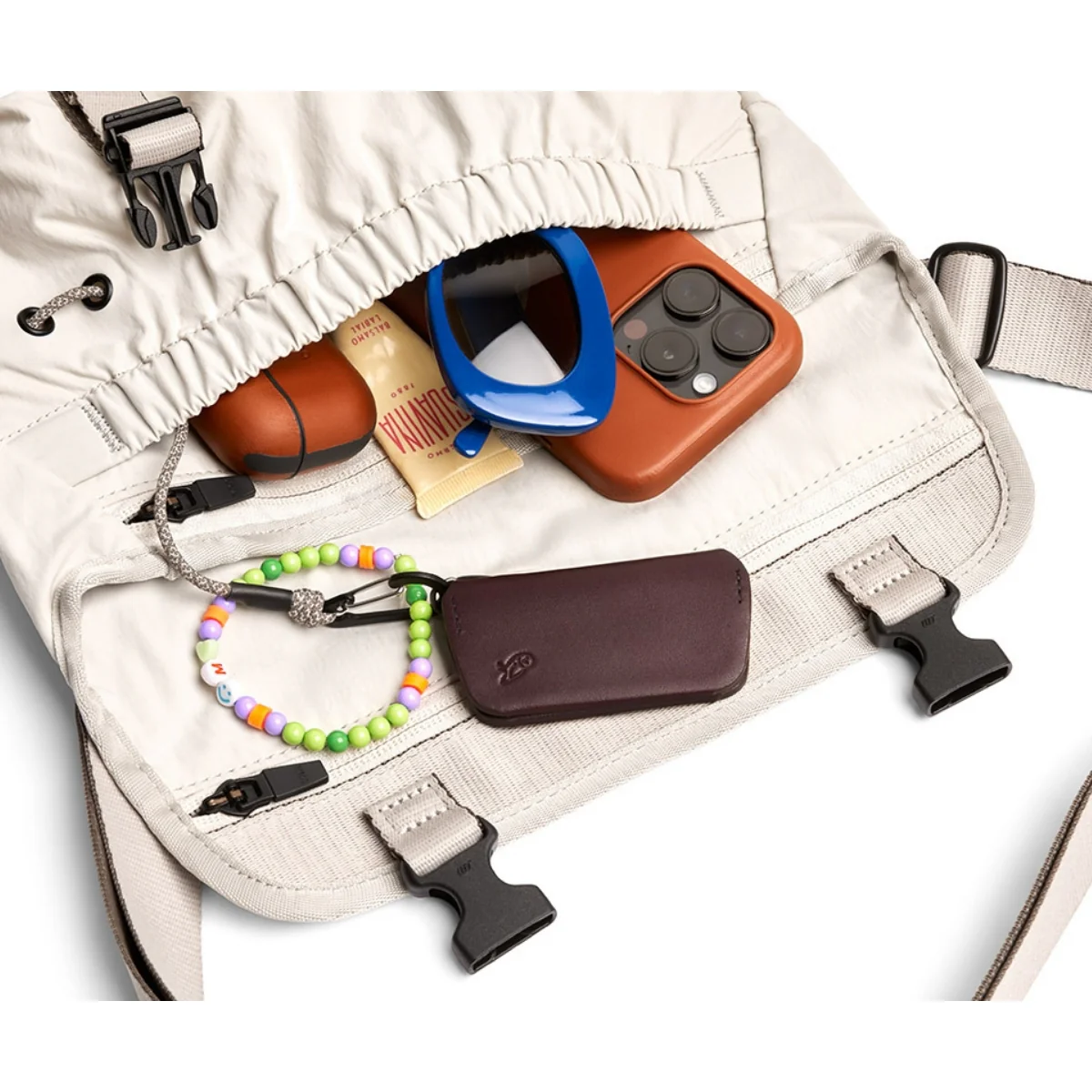 Bellroy Cinch Mini Messenger - Image 5