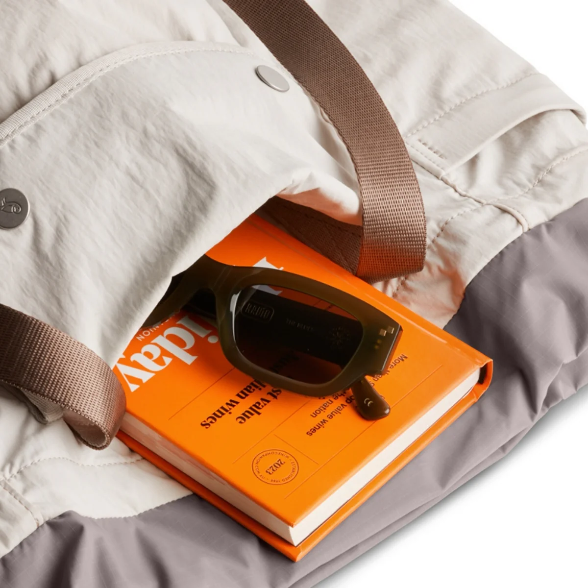 Bellroy Cinch Tote 16L - Image 5
