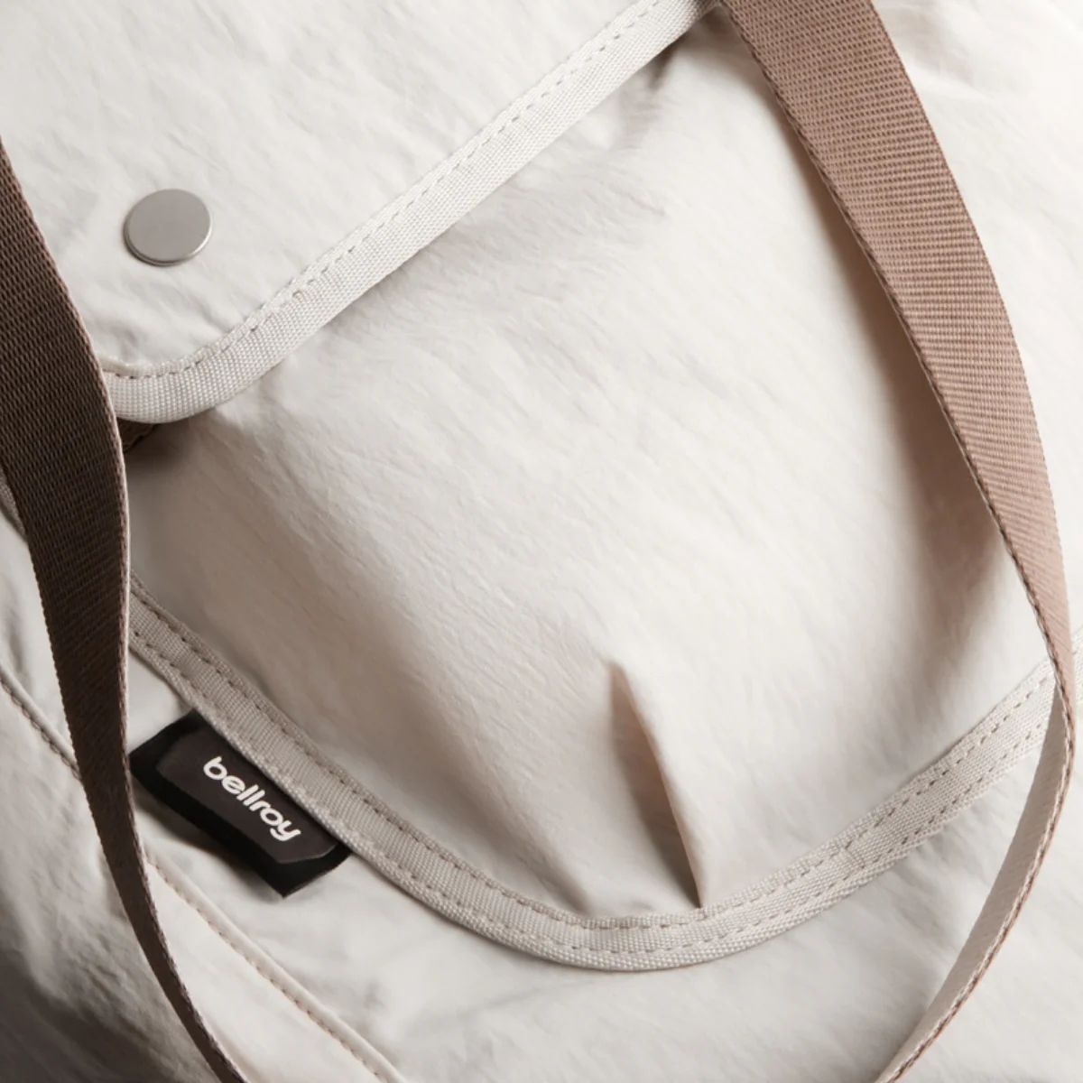 Bellroy Cinch Tote 16L - Image 7