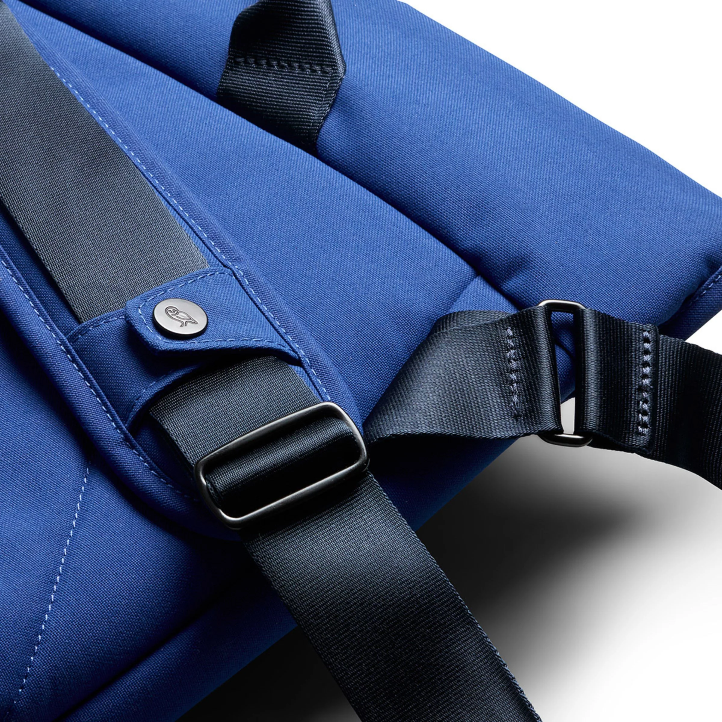 Bellroy Classic Messenger - Image 7