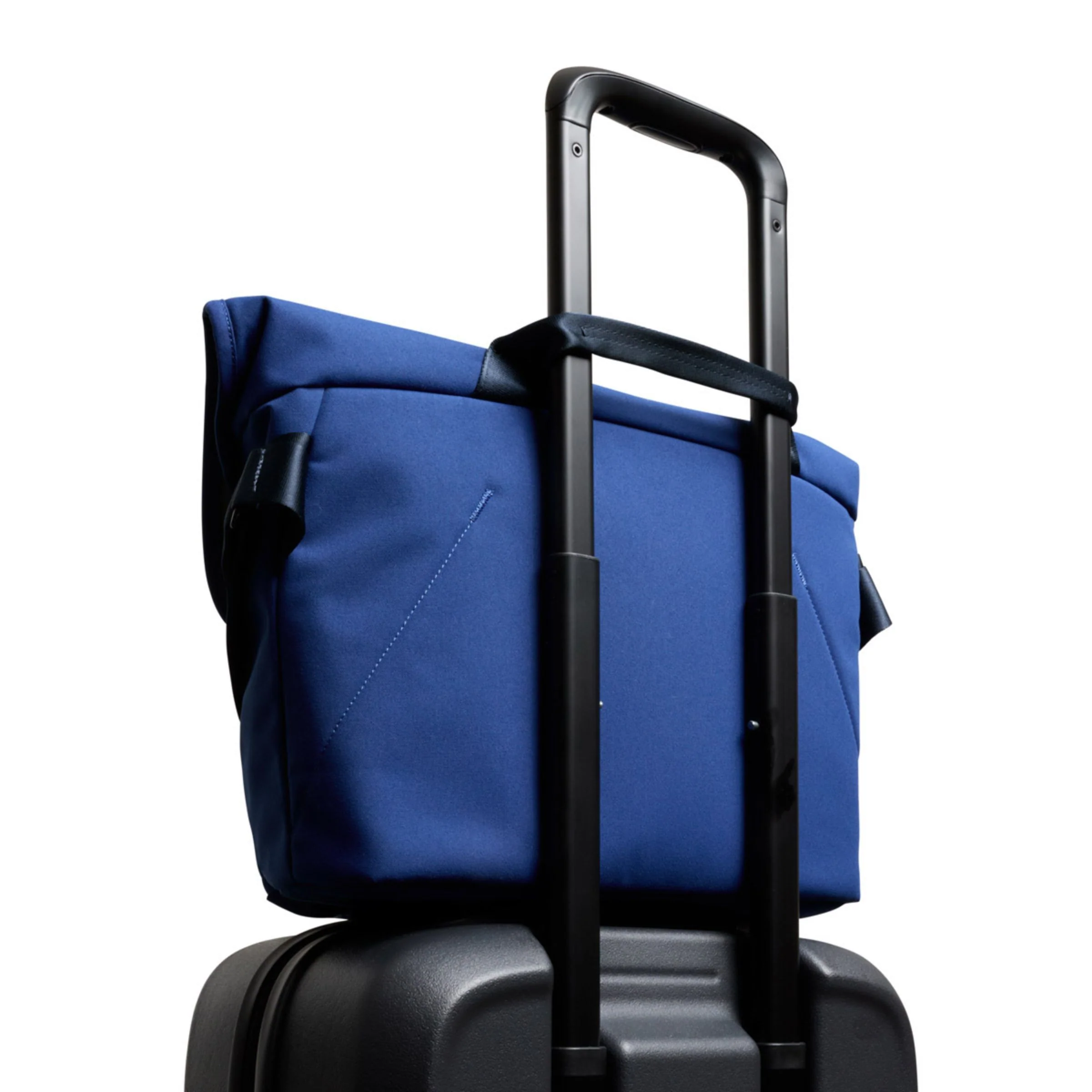 Bellroy Classic Messenger - Image 8