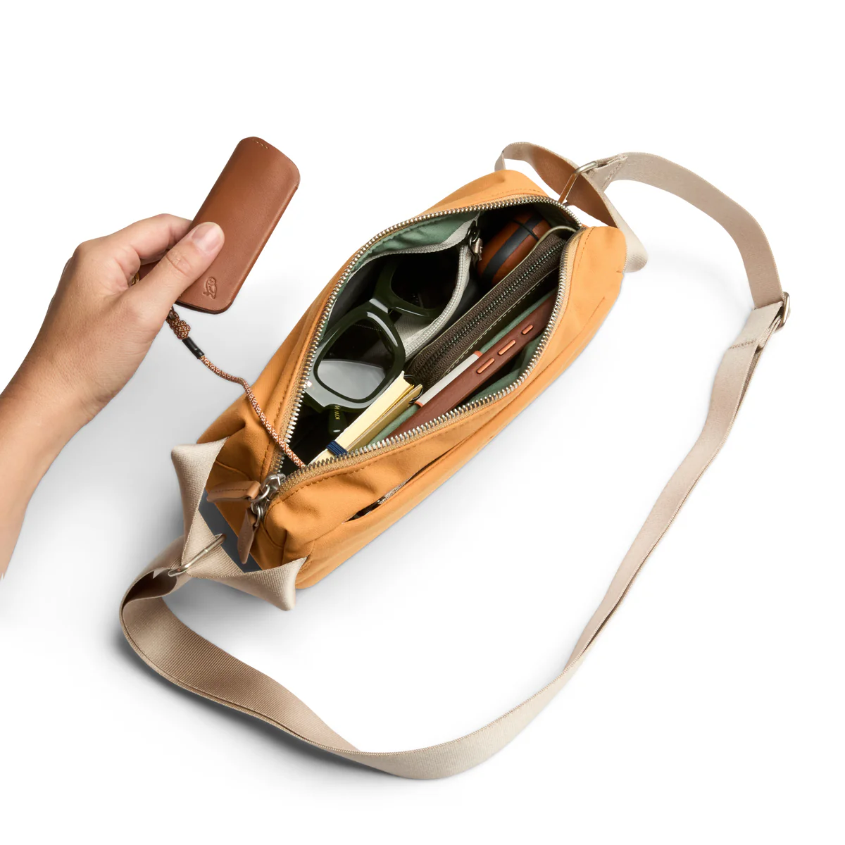 Bellroy Classic Sling 3L - Image 3