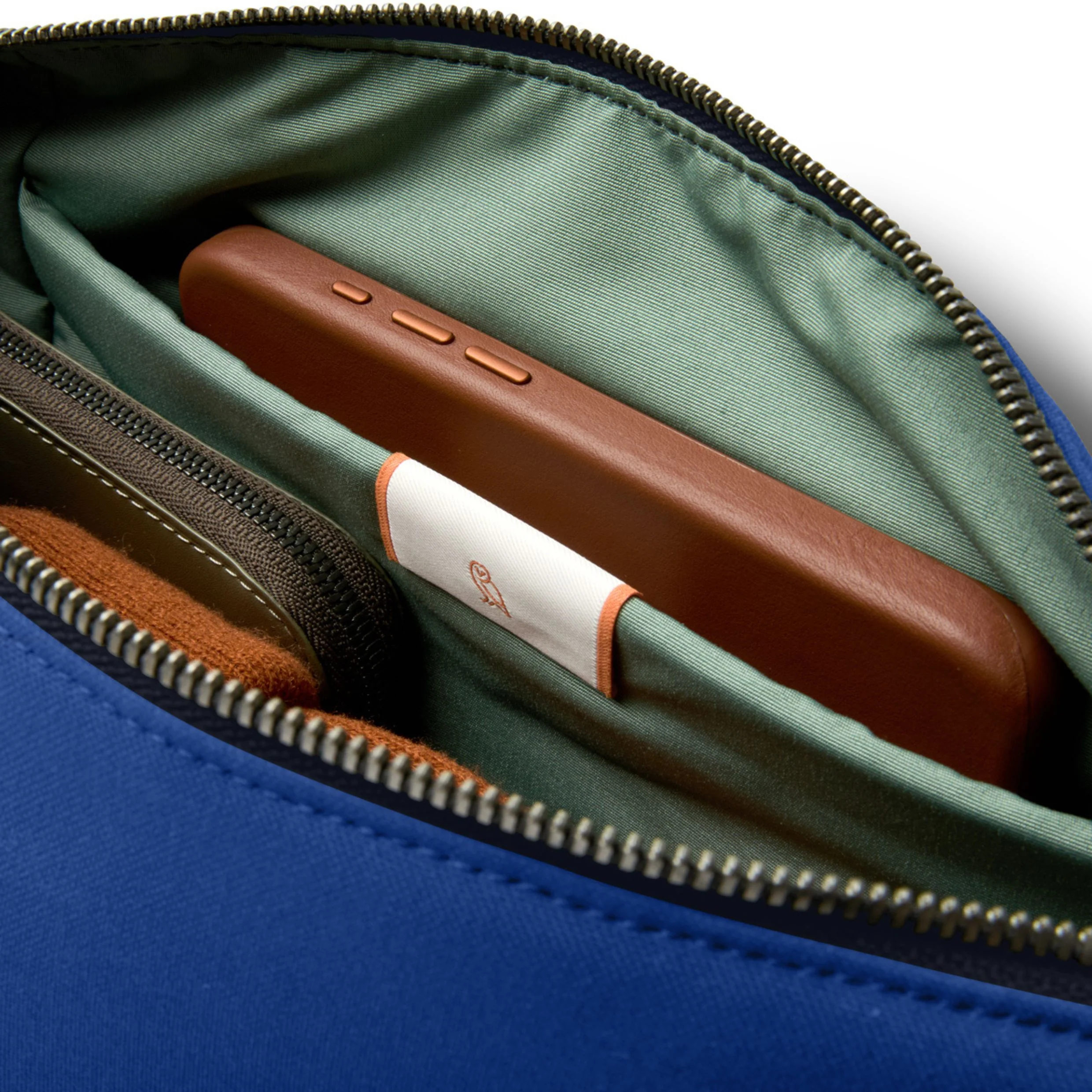 Bellroy Classic Sling 7L - Image 3