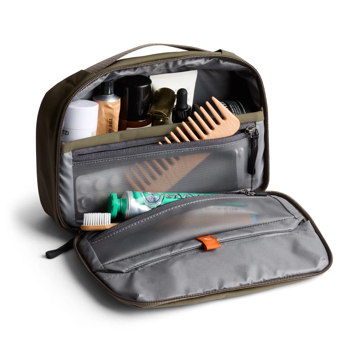 Bellroy Hanging Toiletry Kit - Image 2