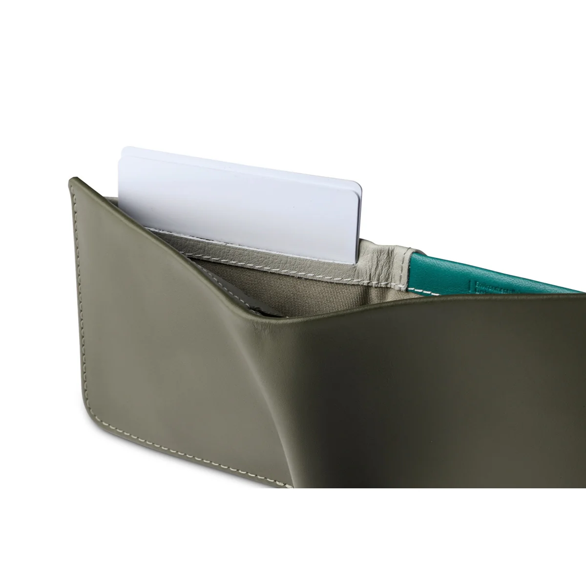 Bellroy Hide & Seek Hi - Image 6