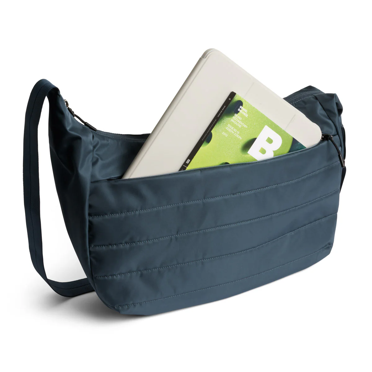 Bellroy Laneway Crescent Bag 12L - Image 6