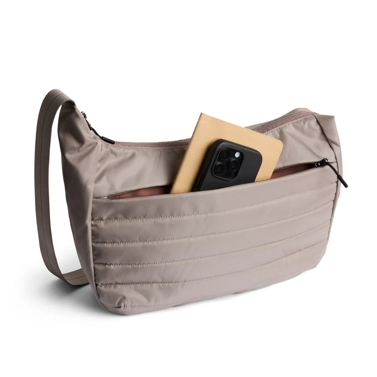 Bellroy Laneway Crescent Bag 7L - Image 6