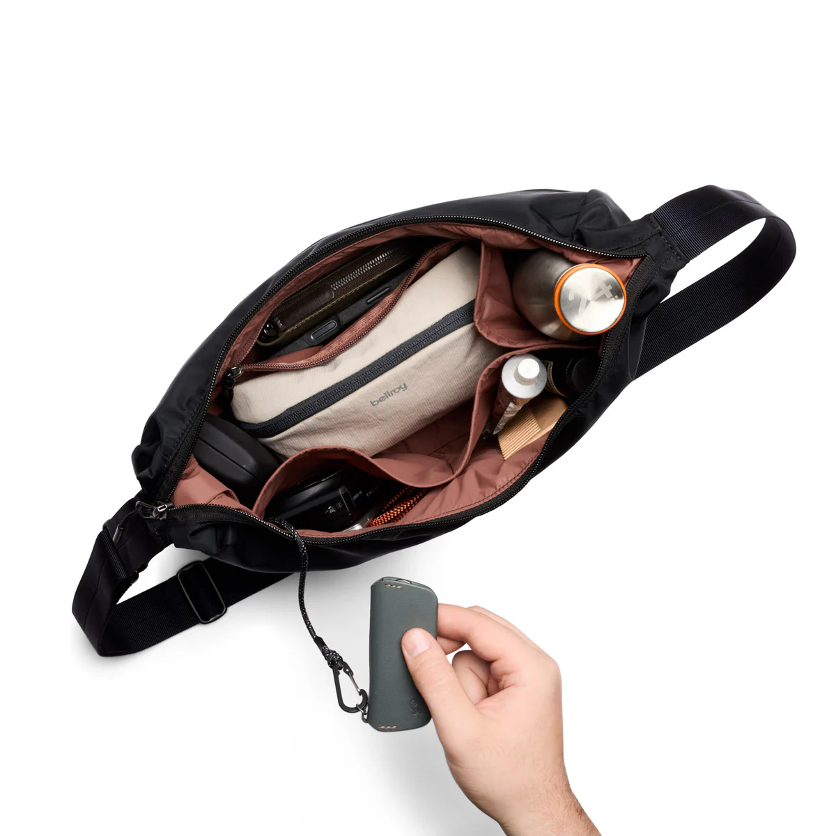 Bellroy Laneway Crescent Bag 7L - Image 3
