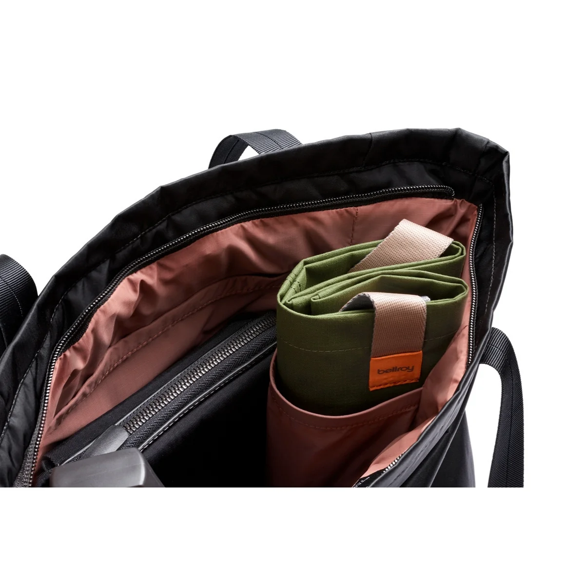 Bellroy Laneway Totepack 18L - Image 4