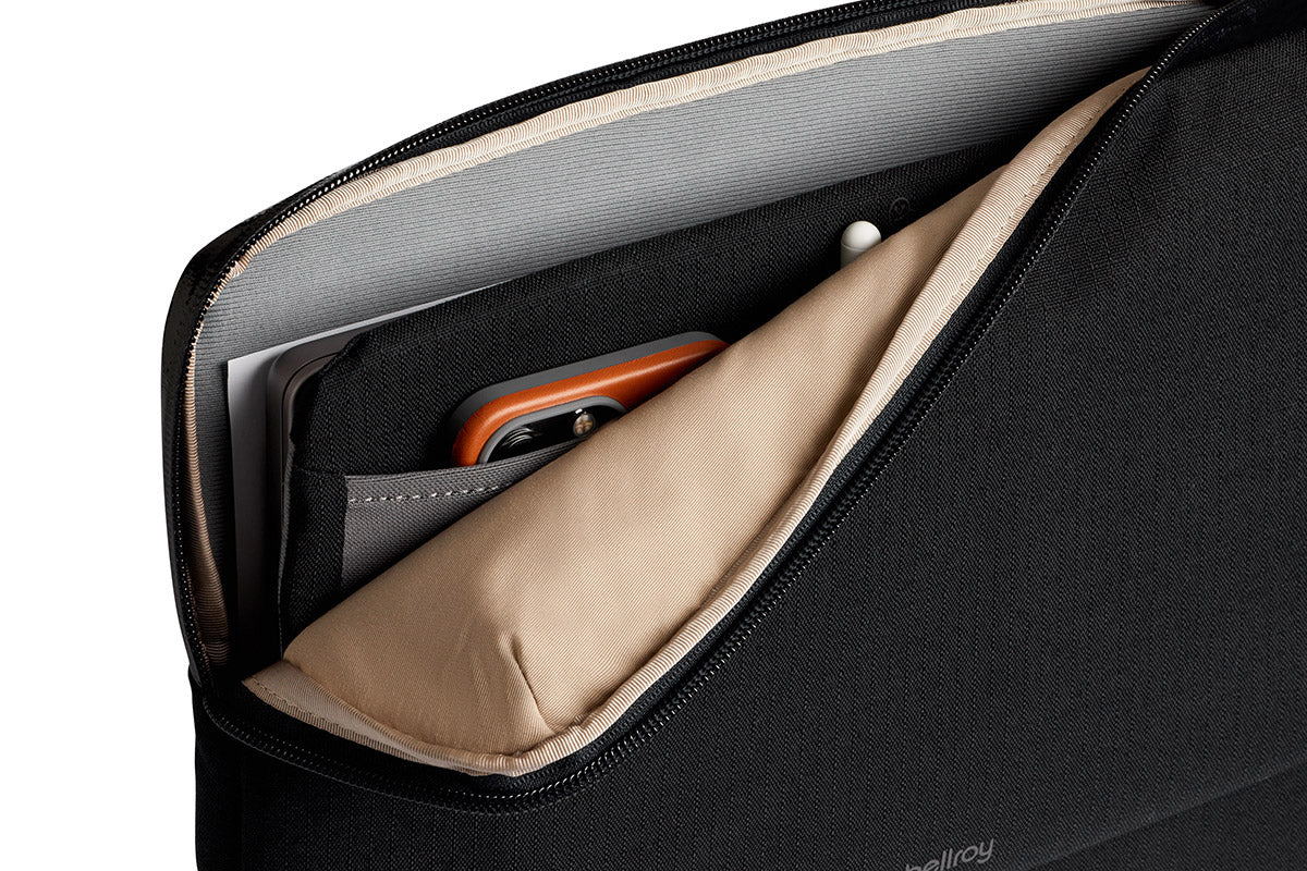 Bellroy Laptop Caddy 16" - Image 6