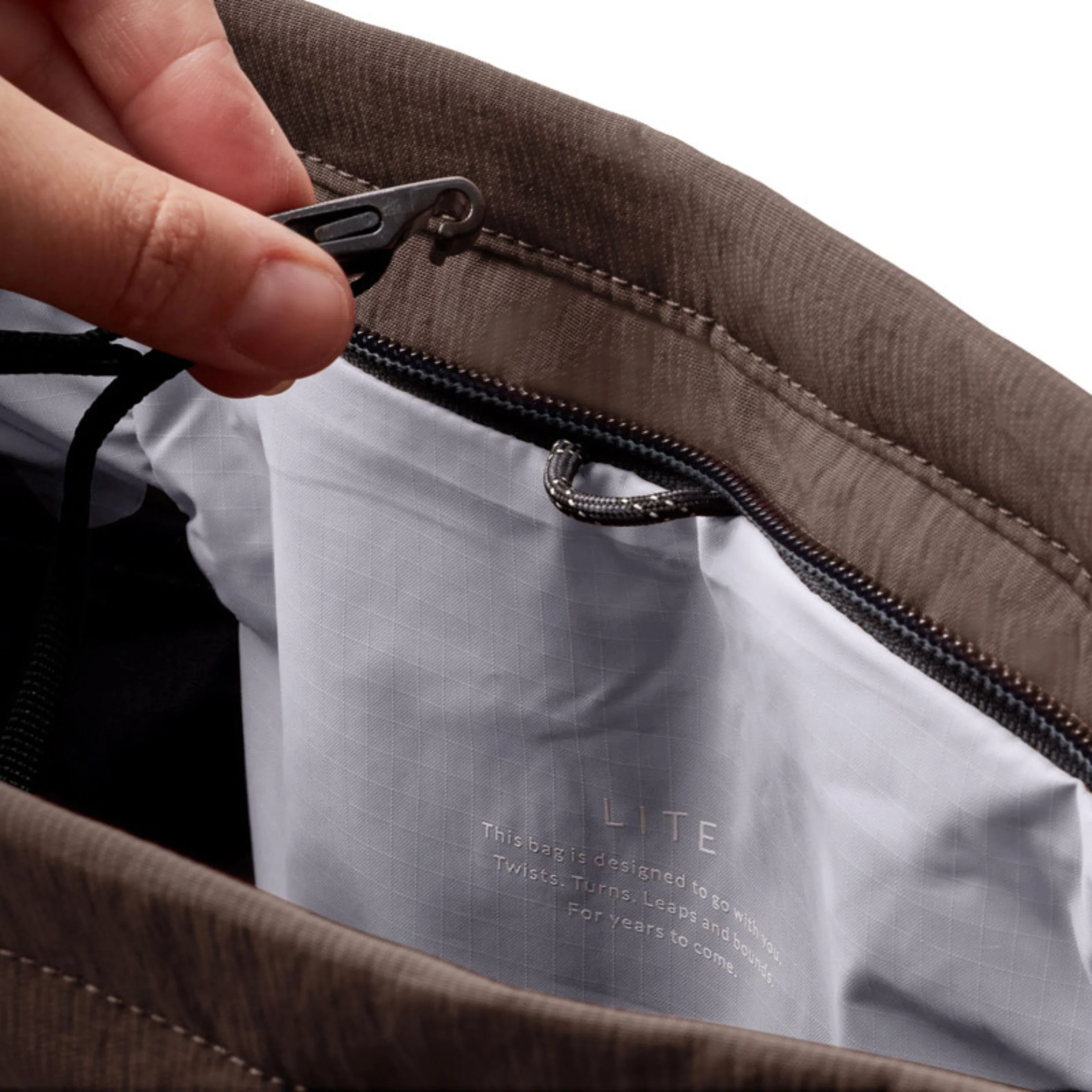 Bellroy Lite Totepack 18L - Image 4