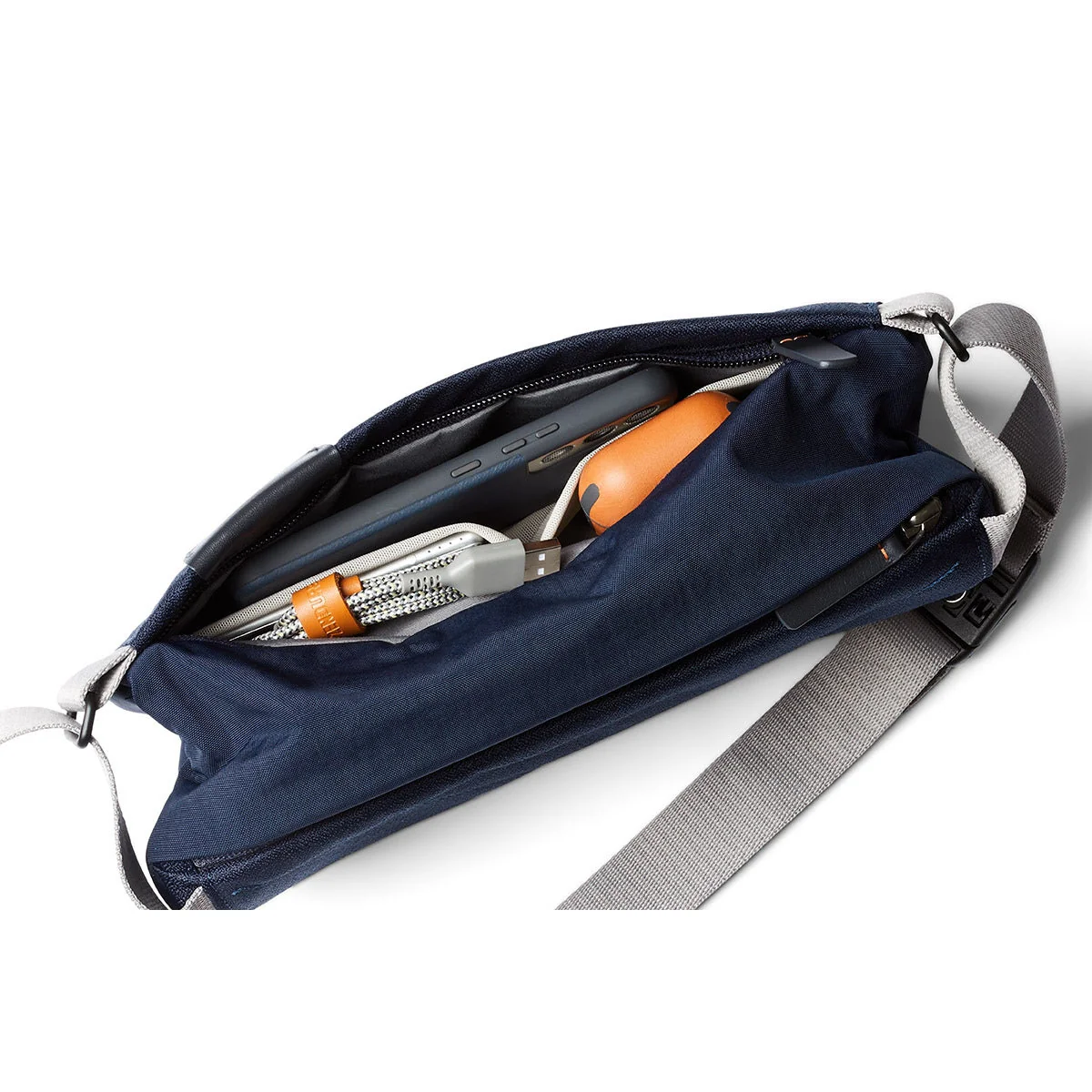 Bellroy Sling Mini - Image 5