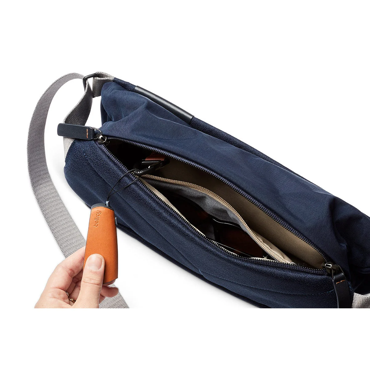 Bellroy Sling - Image 5