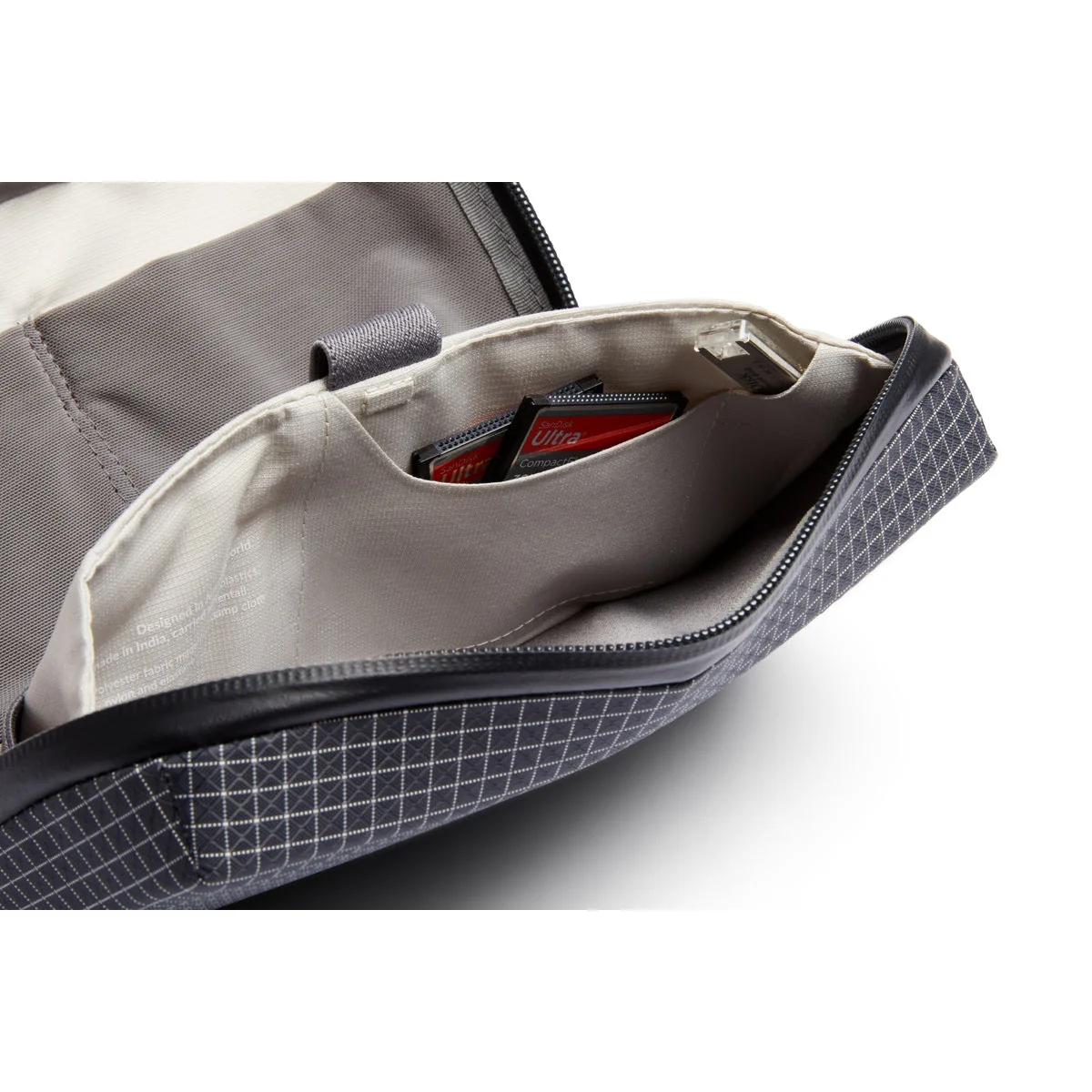Bellroy Tech Kit - Image 5