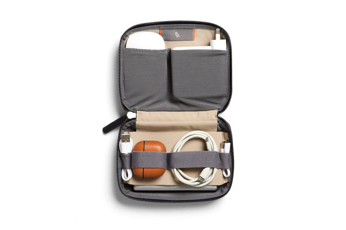 Bellroy Tech Kit Compact - Image 4