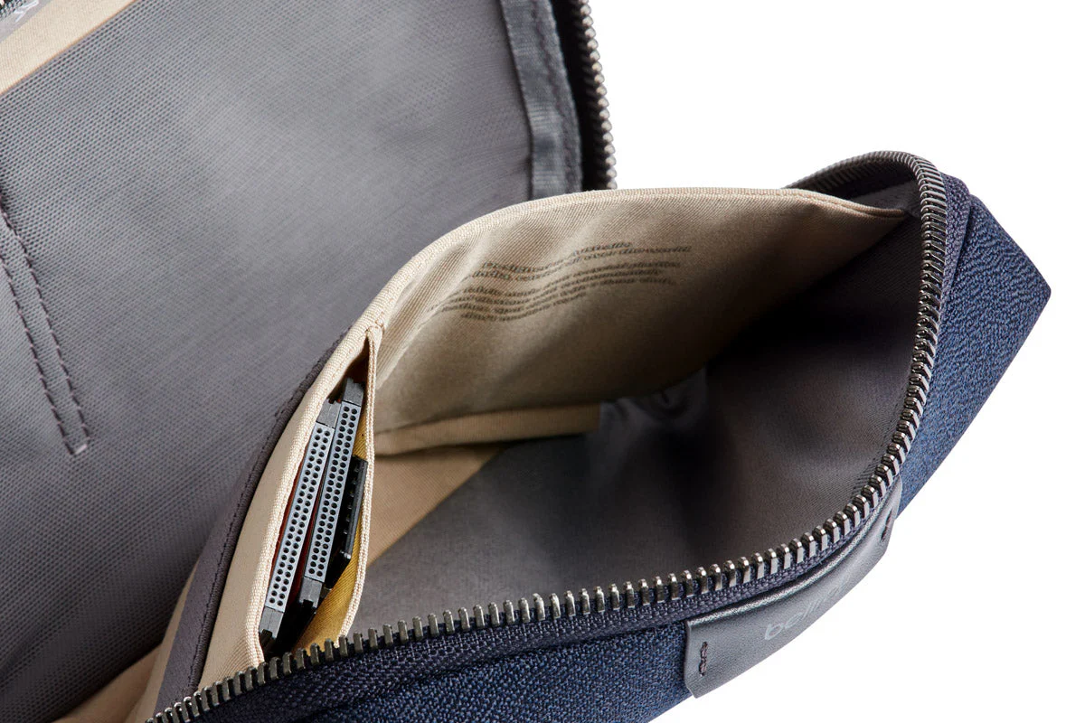 Bellroy Tech Kit Compact - Image 8