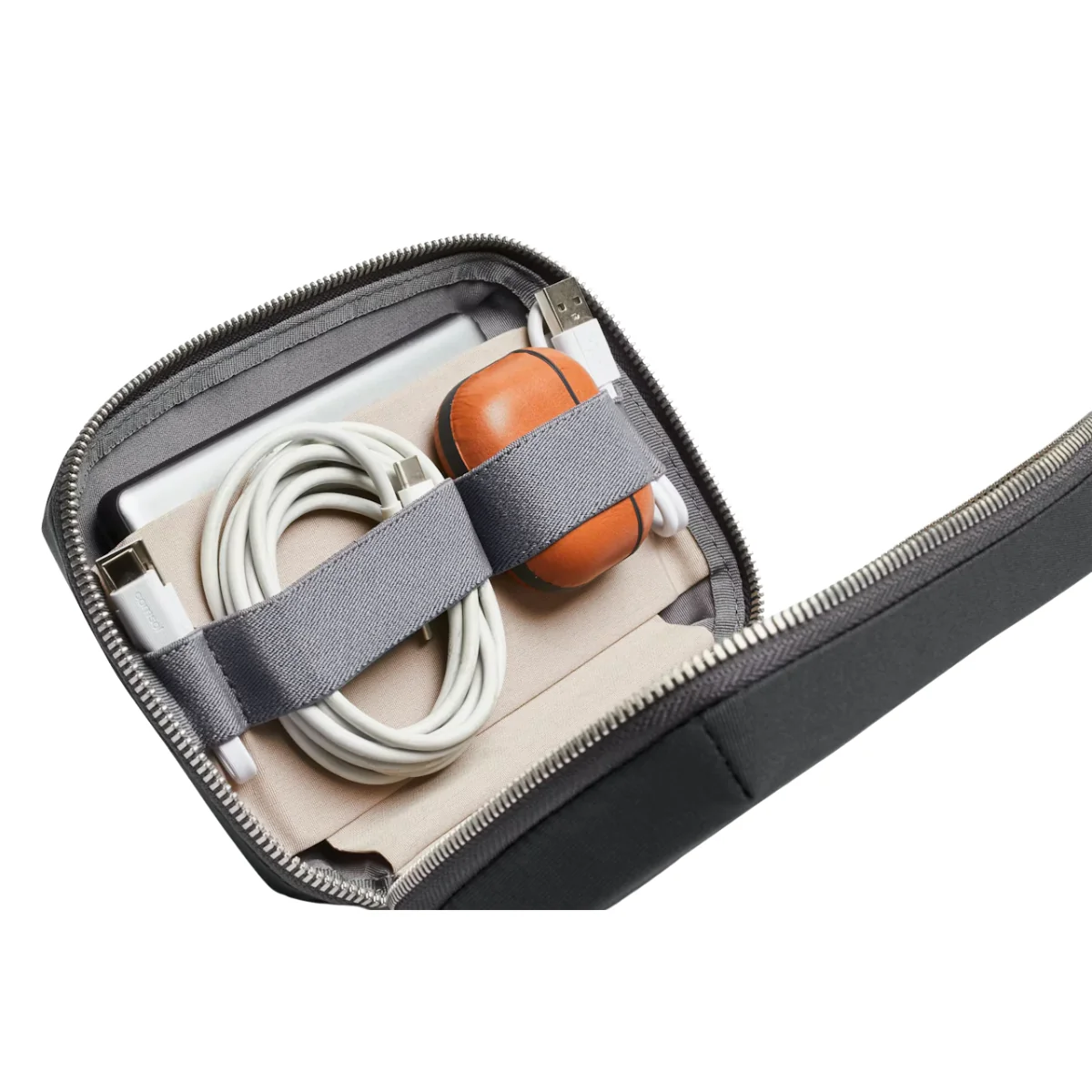 Bellroy Tech Kit Compact - Image 4