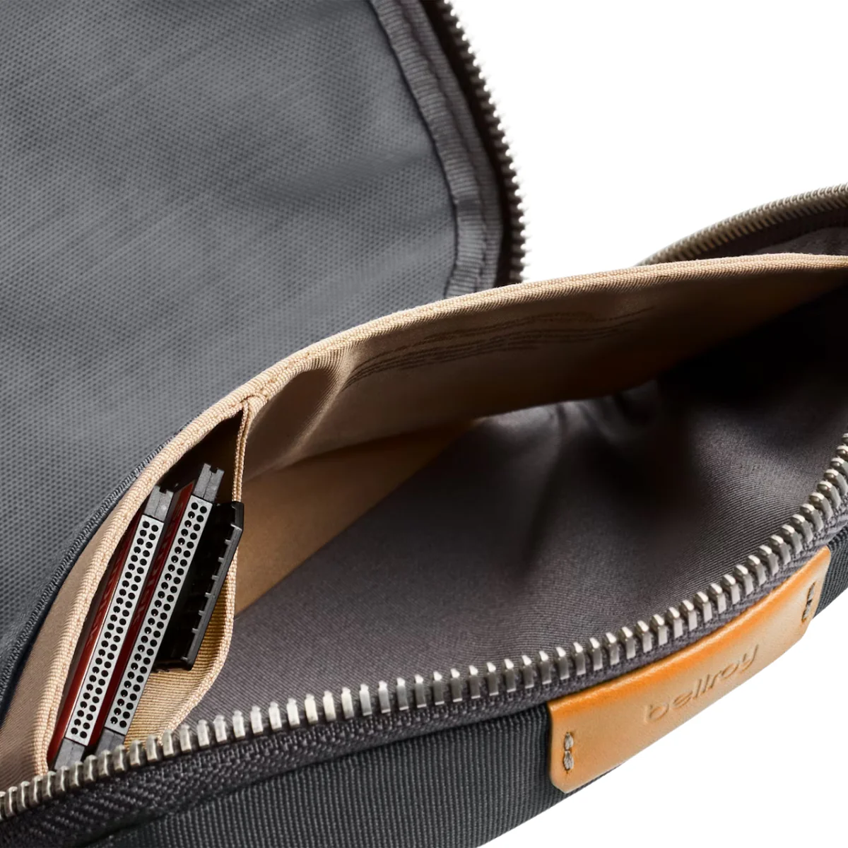 Bellroy Tech Kit Compact - Image 7