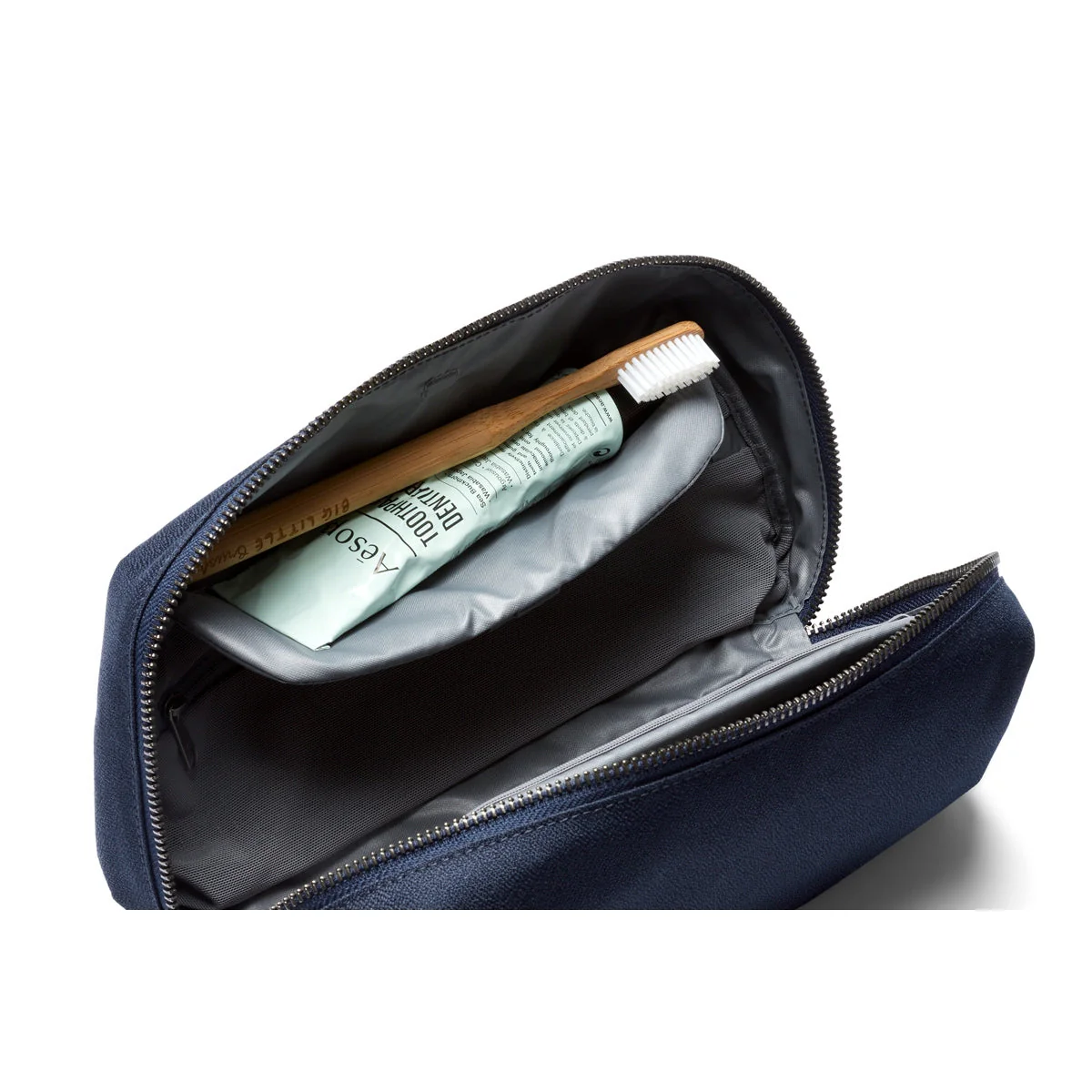 Bellroy Toiletry Kit Plus - Image 5