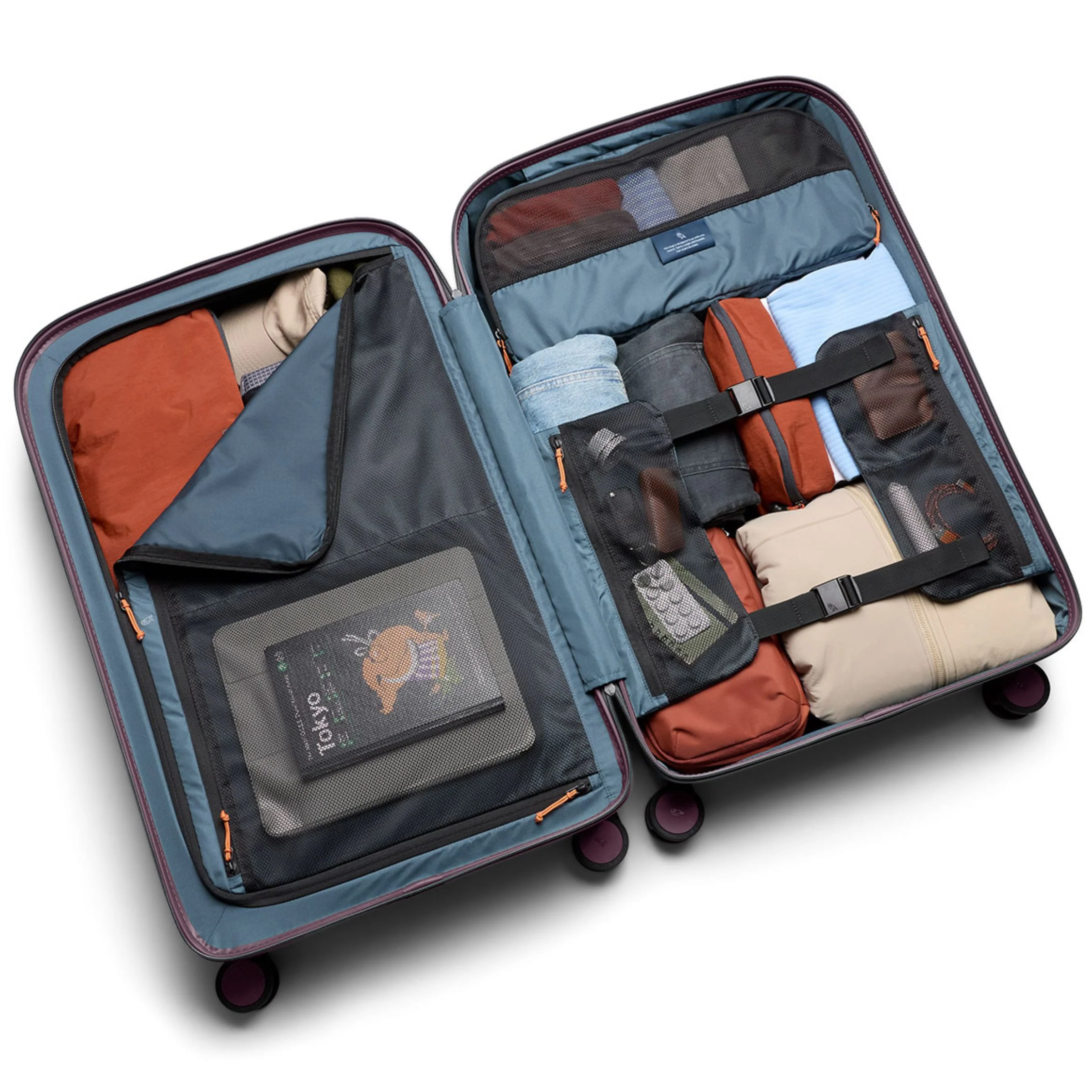 Bellroy Transit Check-In Large - Image 3