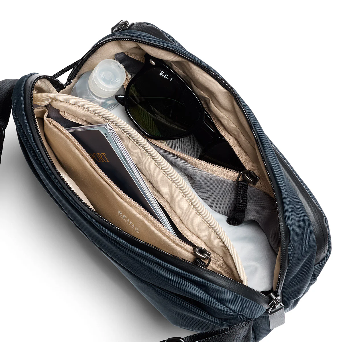 Bellroy Transit Sling 5L - Image 3