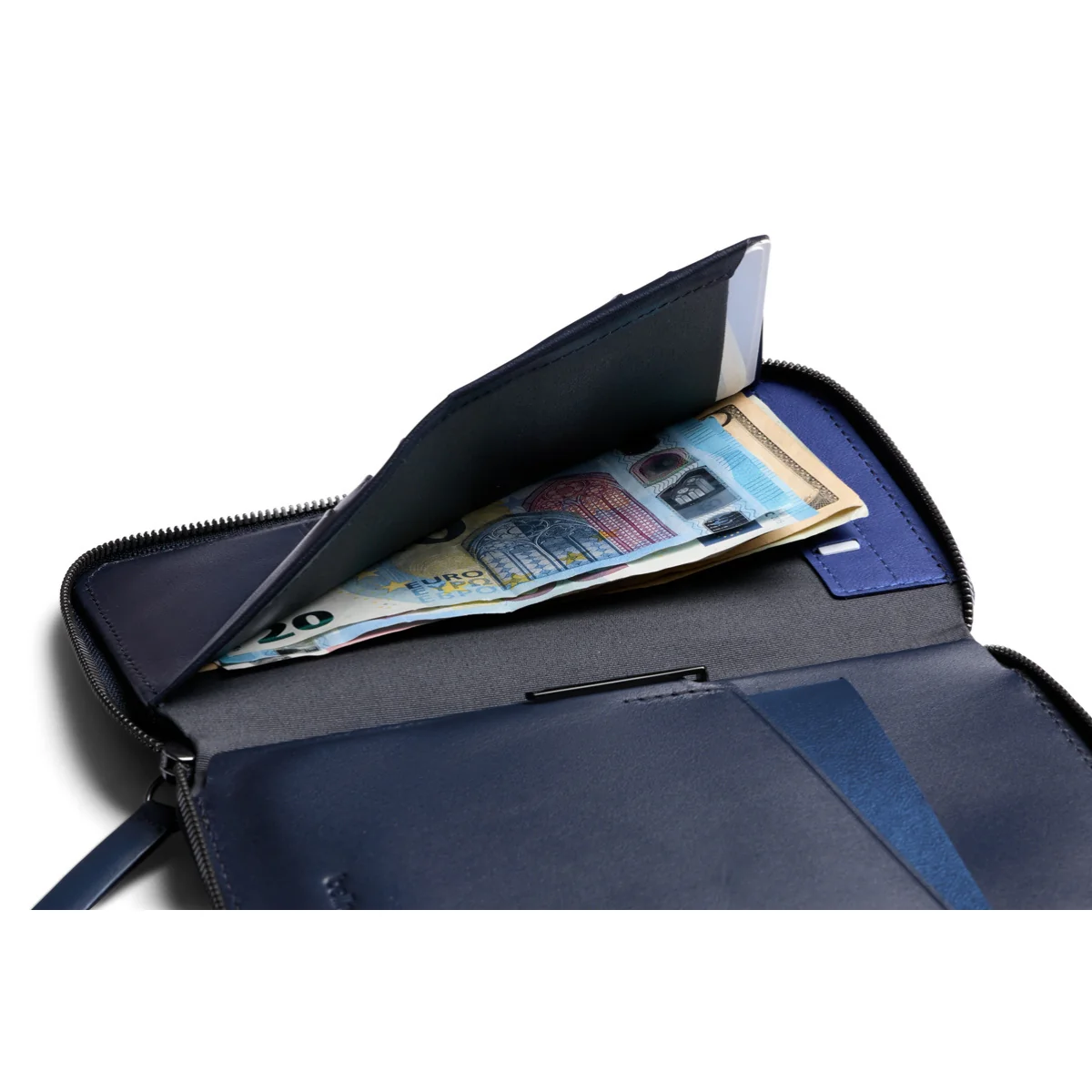 Bellroy Travel Folio (Second Edition) - Image 4