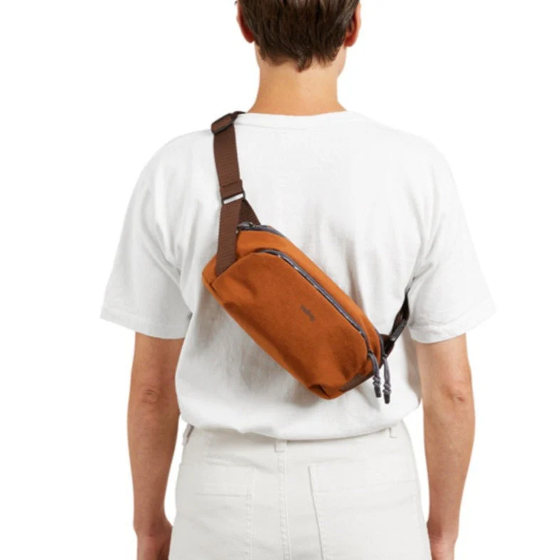 Bellroy Venture Ready Sling 2.5L - Image 3