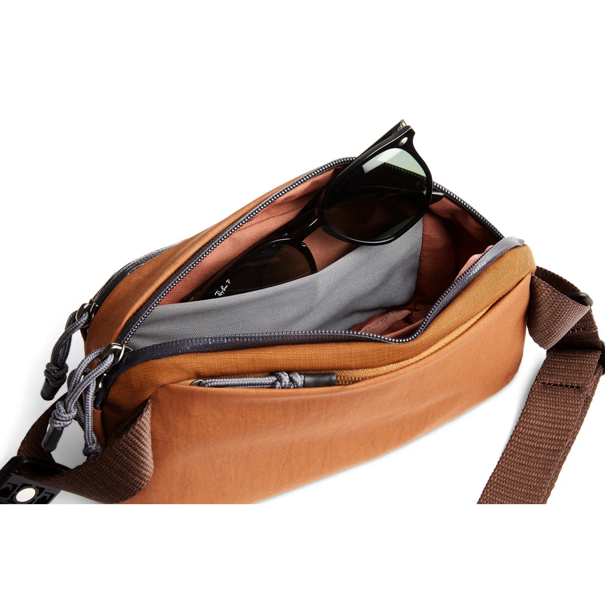 Bellroy Venture Ready Sling 2.5L - Image 6