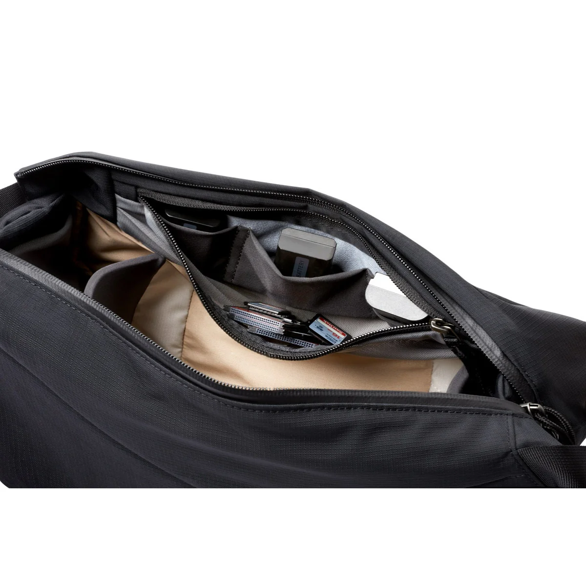 Bellroy Venture Sling 10L - Image 3