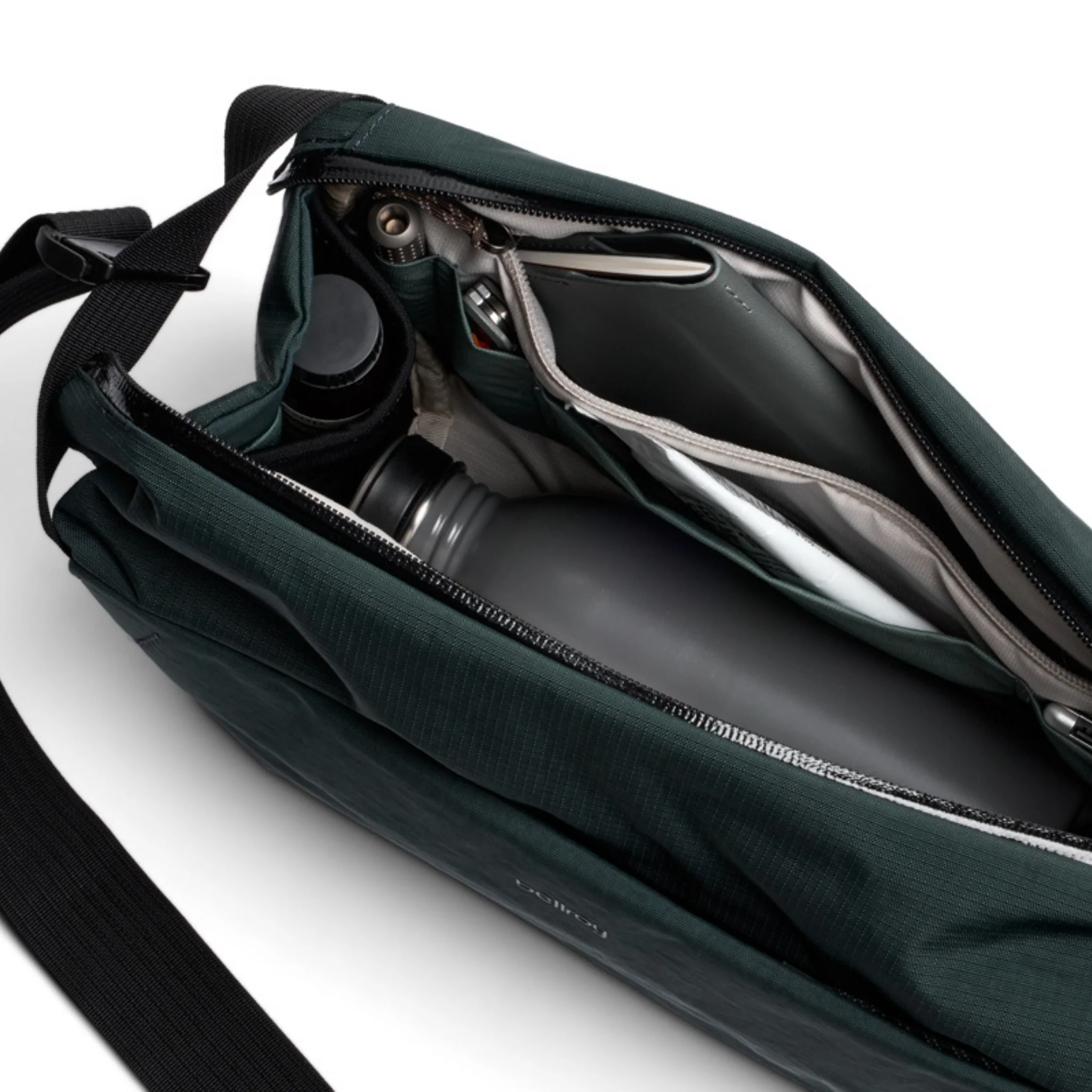 Bellroy Venture Sling 9L - Image 4