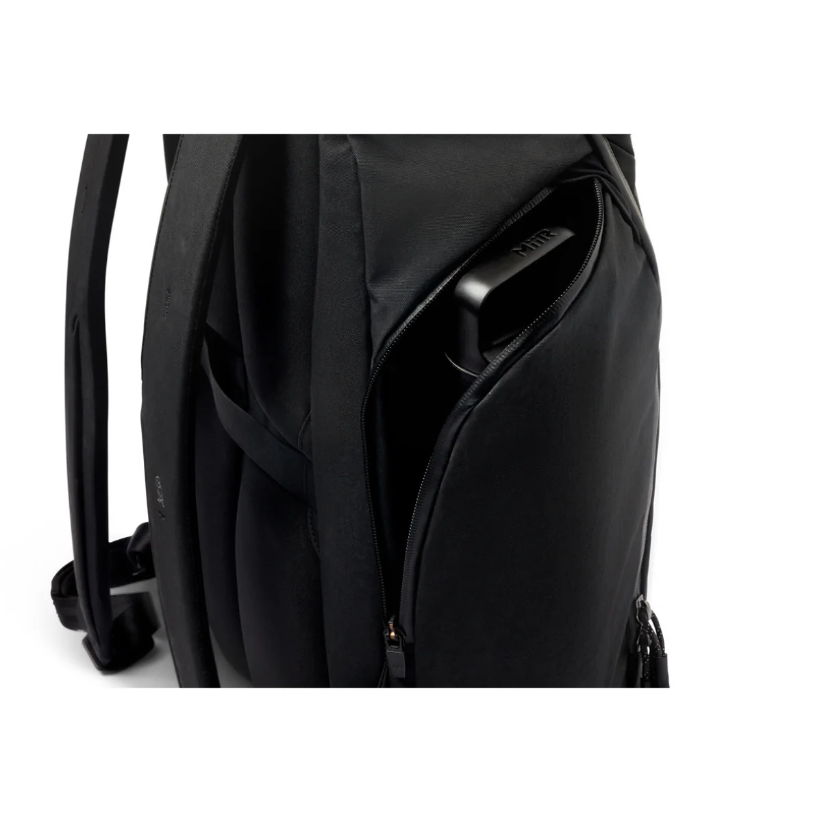 Bellroy Venture Travel Pack 26L - Image 9