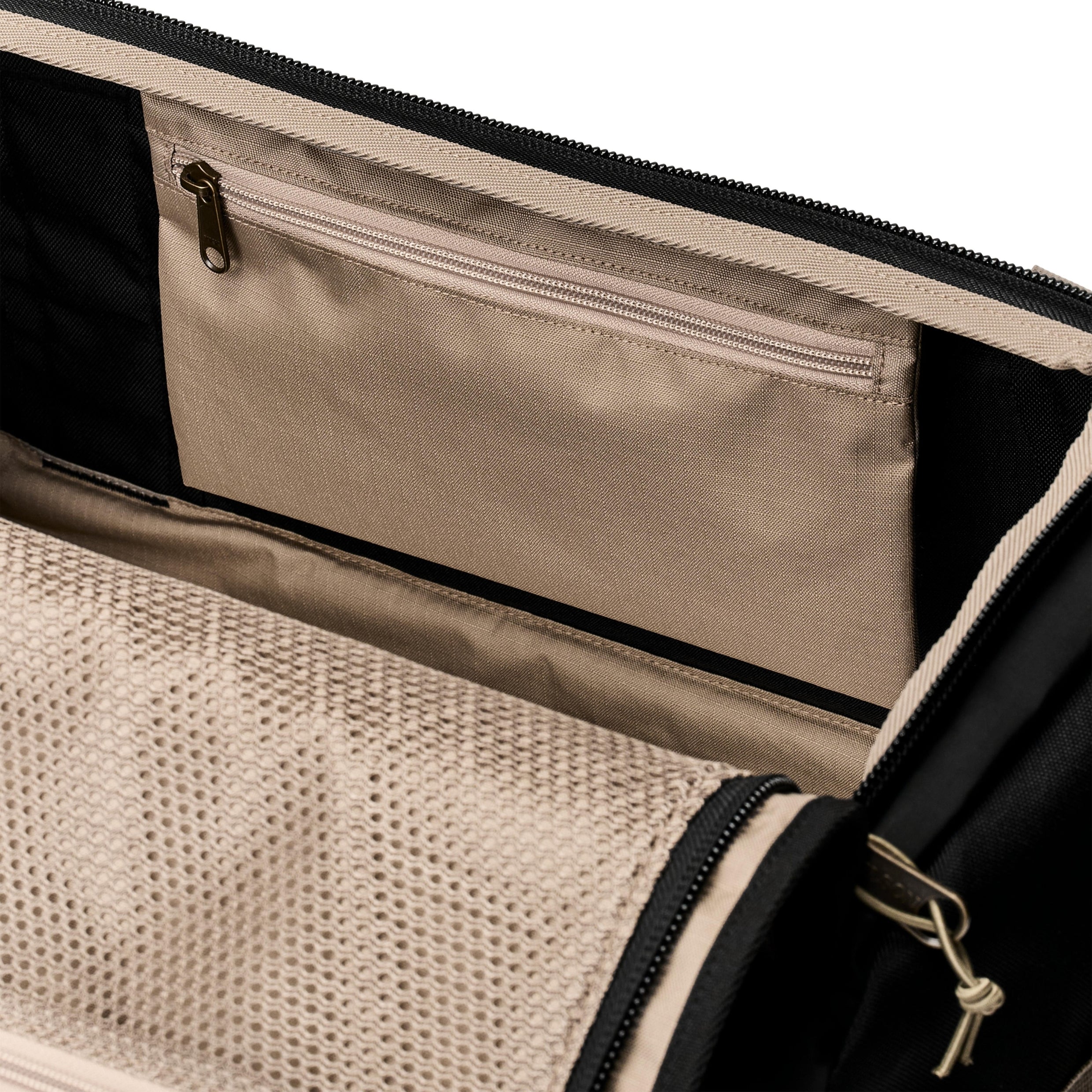 Filson Scout 50L Duffle Bag - Image 8
